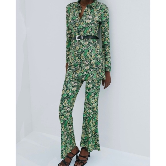 NEW Zara High Waisted Flared Pants - Picture 5 of 7